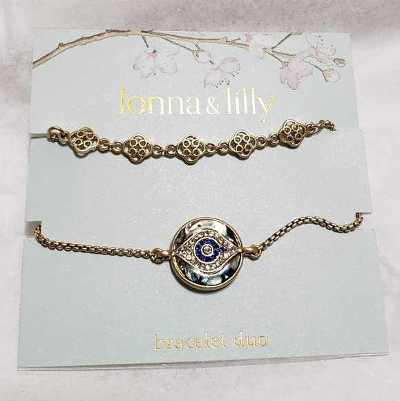 Bracelet - Picture 1 of 4